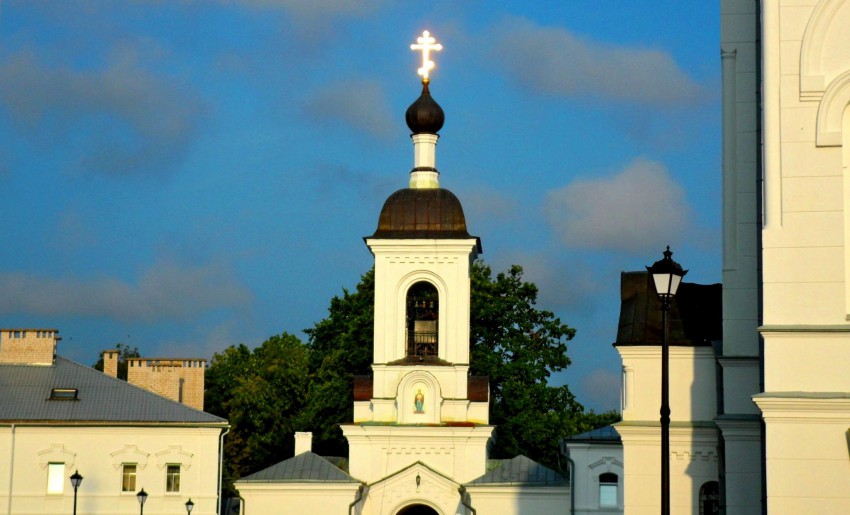 Спасо-Евфросиниевский женский монастырь. Надвратная колокольня, Полоцк (Полоцкий район и г. Полоцк, Беларусь, Витебская область). фасады