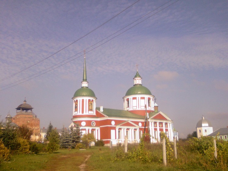 Пчела. Казанская Богородицкая Площанская мужская пустынь. Церковь Сошествия Святого Духа. фасады