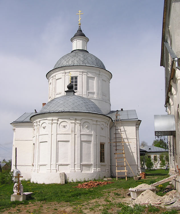 Пчела. Казанская Богородицкая Площанская мужская пустынь. Церковь Сошествия Святого Духа. фасады