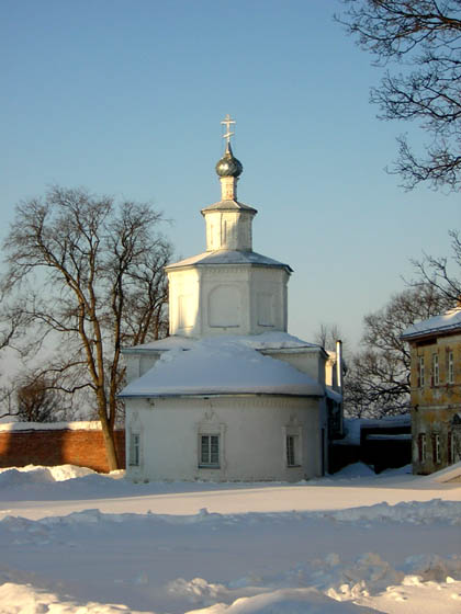 Макарьев. Макариев-Унженский женский монастырь. Церковь Успения Пресвятой Богородицы. фасады