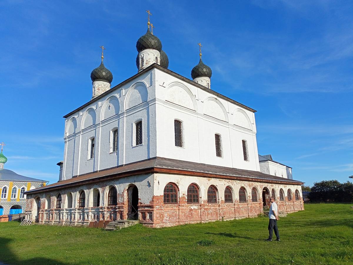 Макариев-Унженский монастырь. Собор Троицы Живоначальной, Макарьев (Макарьевский район, Костромская область). фасады