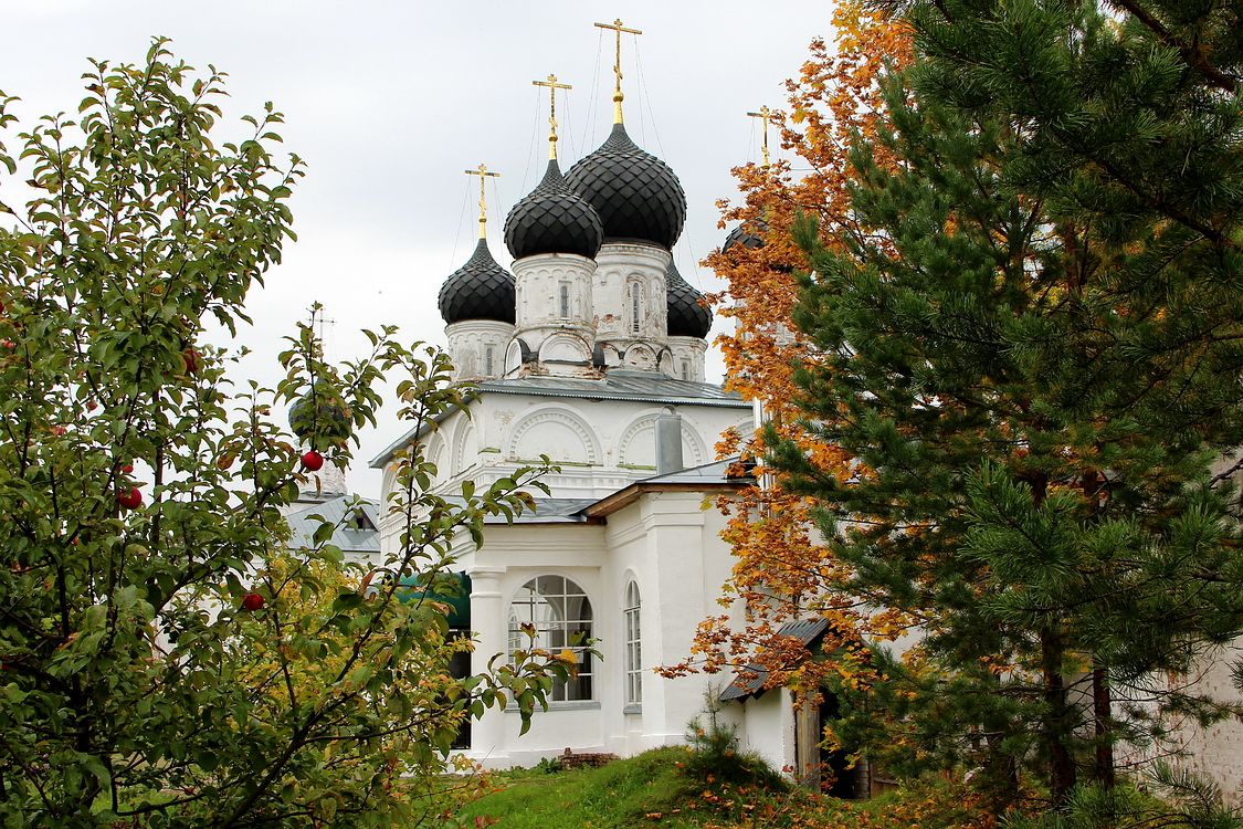 Макарьев. Макариев-Унженский женский монастырь. Церковь Макария Унженского и Желтоводского. фасады, Вид с северо-запада.