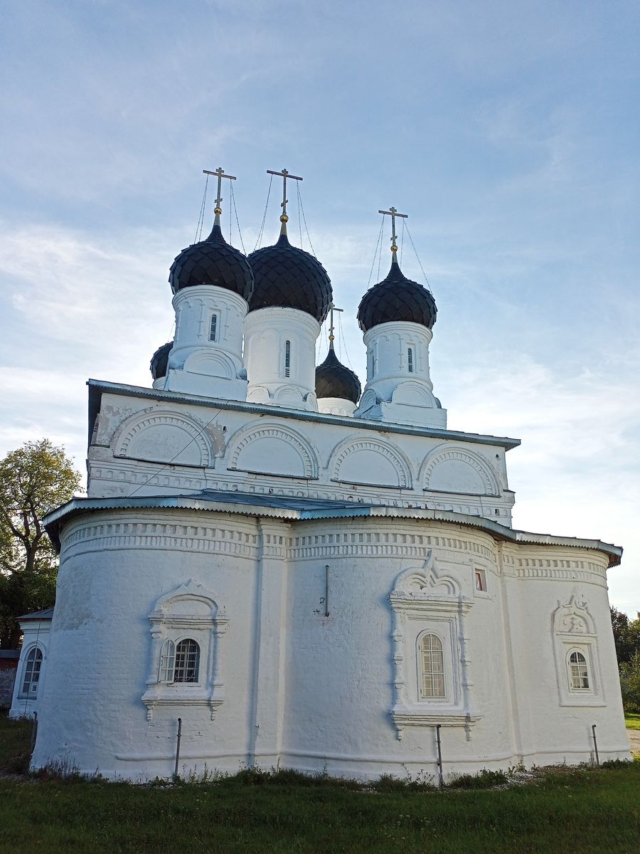 Макариев-Унженский монастырь. Церковь Макария Унженского и Желтоводского, Макарьев (Макарьевский район, Костромская область). фасады