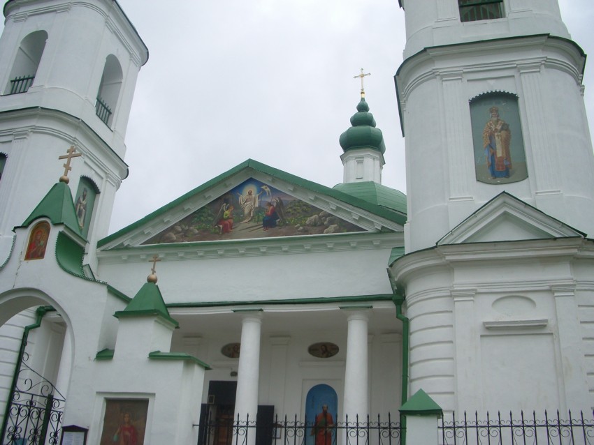 Церковь Воскресения Христова, Молоди (Чеховский городской округ, Московская область). архитектурные детали
