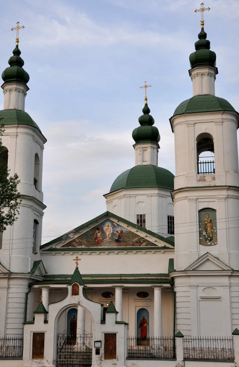 Церковь Воскресения Христова, Молоди (Чеховский городской округ, Московская область). архитектурные детали