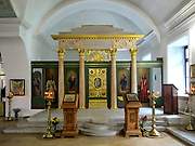 Молоди. Воскресения Христова, церковь