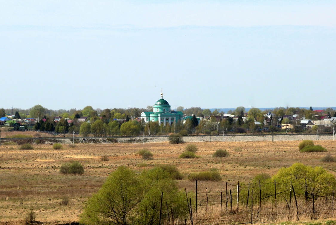 Церковь Сергия Радонежского, Выездное (Арзамасский район и г. Арзамас, Нижегородская область). общий вид в ландшафте, общий вид в ландшафте