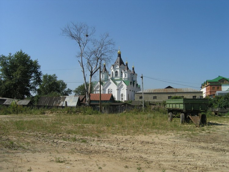 Арзамас. Церковь Рождества Христова. общий вид в ландшафте