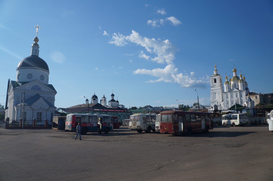 Церковь Владимирской иконы Божией Матери, Арзамас (Арзамасский район и г. Арзамас, Нижегородская область). общий вид в ландшафте