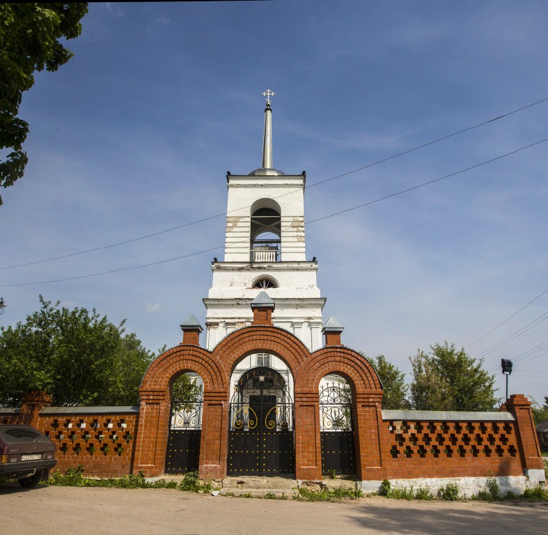 Арзамас. Церковь Сошествия Святого Духа. фасады