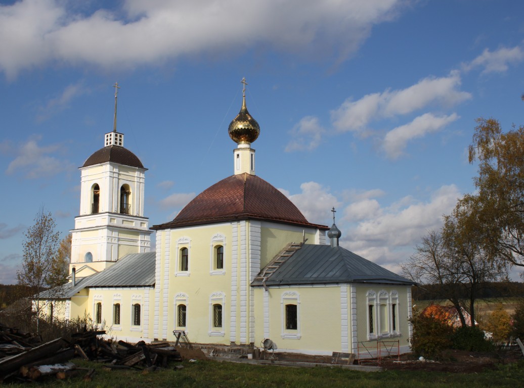 Троицко-Никольское. Церковь Николая Чудотворца. фасады, Вид с юго-востока