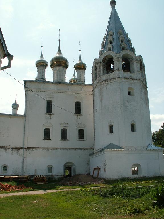 Гороховец. Троицкий Никольский мужской монастырь. Собор Троицы Живоначальной. фасады