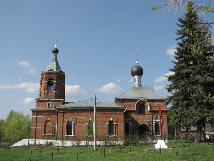 Церковь Покрова Пресвятой Богородицы, Еганово (Раменский район и гг. Бронницы, Жуковский, Московская область). фасады