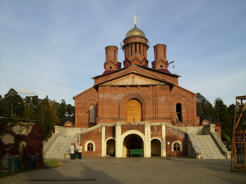 Ильинский. Церковь Петра и Павла. фасады, Вид  с  запада
