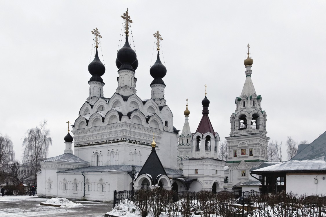 Муром. Троицкий женский монастырь. Собор Троицы Живоначальной. фасады