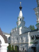 Троицкий женский монастырь. Церковь Казанской иконы Божией Матери (надвратная)