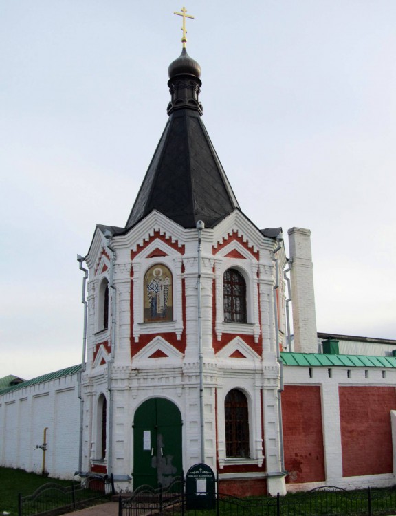 Муром. Спасский мужской монастырь. Николо-Ильинская часовня. фасады, вид с запада