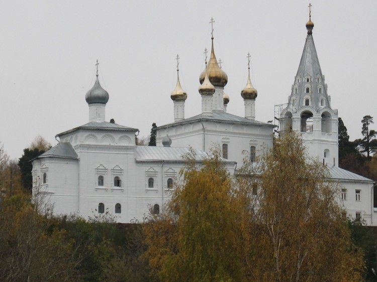 Гороховец. Троицкий Никольский мужской монастырь. Собор Троицы Живоначальной. фасады