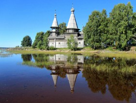 Чёлмужи. Церковь Богоявления Господня