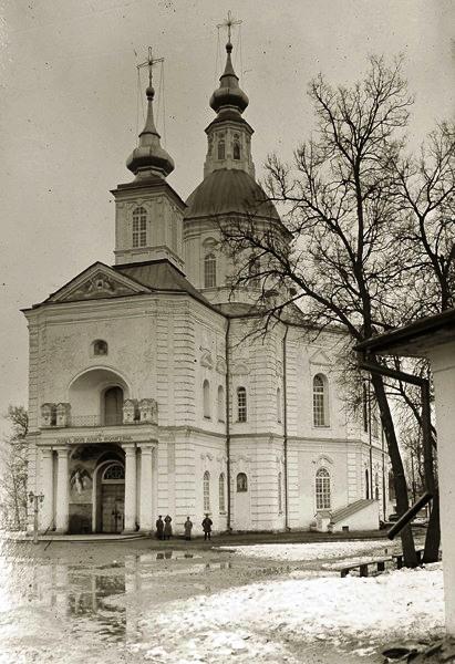 Кафедральный собор Покрова Пресвятой Богородицы, Ахтырка (Ахтырский район, Украина, Сумская область). архивная фотография, Фото начала ХХ в. Источник: ИИМК РАН
