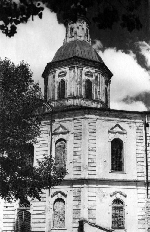 Кафедральный собор Покрова Пресвятой Богородицы, Ахтырка (Ахтырский район, Украина, Сумская область). архивная фотография, Фото Стефана Андреевича Таранушенко и Павла Жолтовского из экспедиции Харьковского музея украинского искусства. 1920-е г.г. Адрес хранения: Институт рукописи Национальной библиотеки Украины им. И. Вернадского