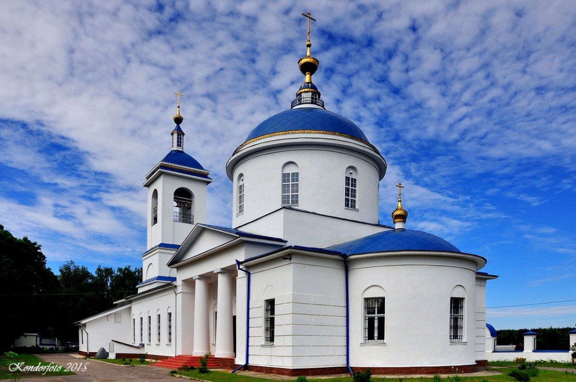 Воиново-Гора. Церковь Успения Пресвятой Богородицы. фасады, Церковь Успения Пресвятой Богородицы 1838г., Московская область, Орехово-Зуевский район, с. Воиново-Гора, ул. Старая