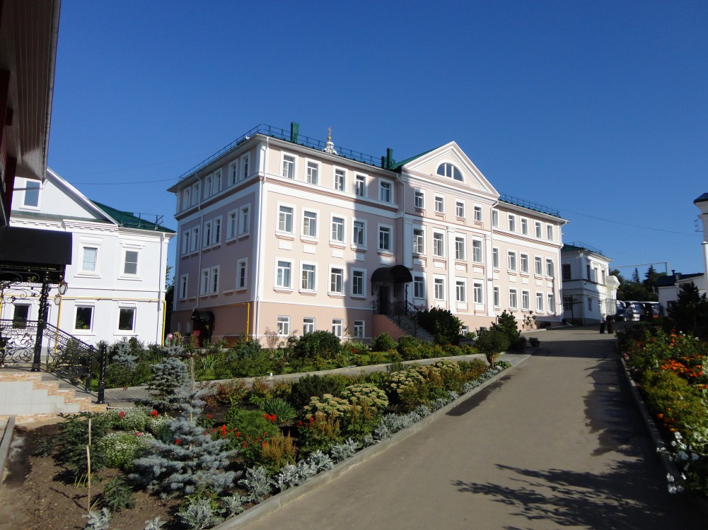 Николаевский женский монастырь, Арзамас (Арзамасский район и г. Арзамас, Нижегородская область). дополнительная информация, Келейный корпус.