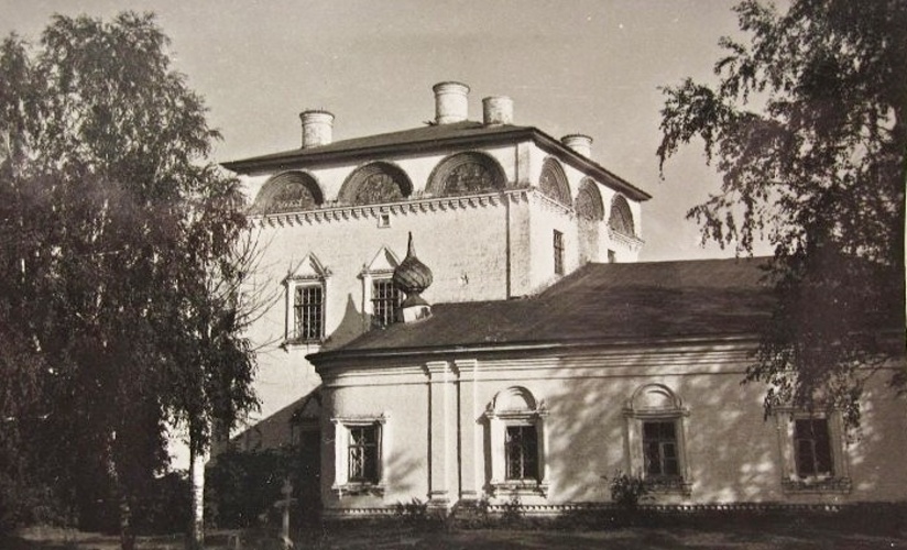 Церковь Воскресения Христова, Соболево (Юрьевецкий район, Ивановская область). архивная фотография, Фото 1947 г. (Пастухов Ю., Богачевский Н.). Госкаталог № 38729061. ГНИМА им Щусева