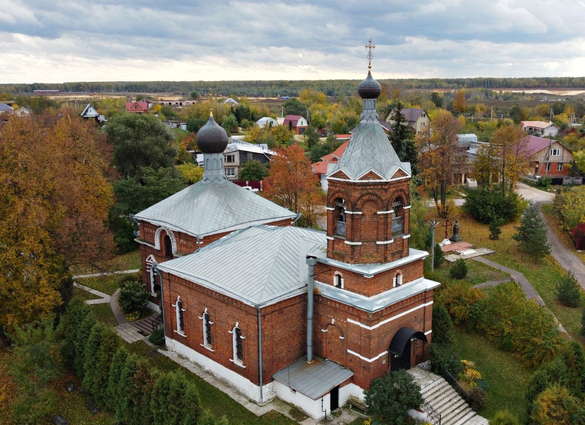 Церковь Покрова Пресвятой Богородицы, Еганово (Раменский район и гг. Бронницы, Жуковский, Московская область). фасады