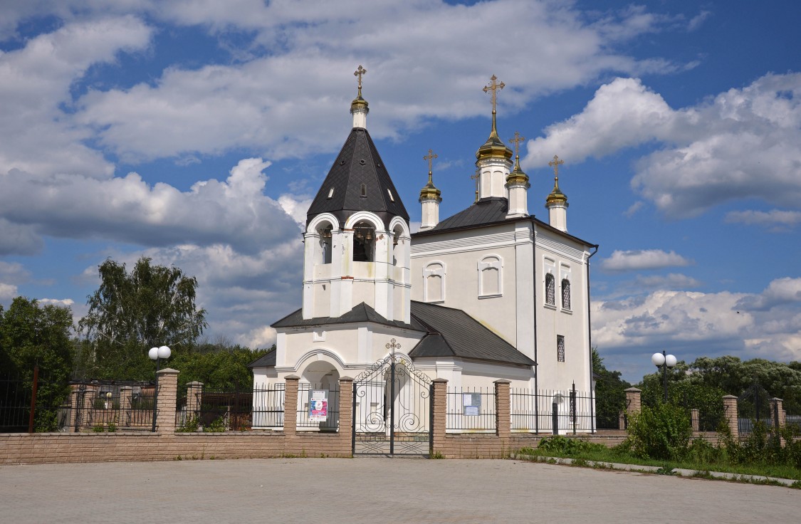 Церковь Троицы Живоначальной, Лужки (Серпуховский городской округ и гг. Протвино, Пущино, Московская область). фасады