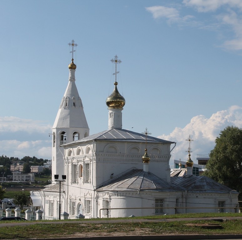 Чебоксары. Церковь Воскресения Христова. фасады, Фасады