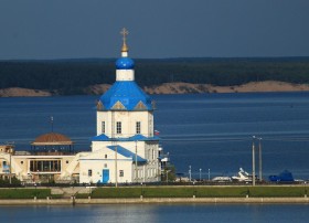 Чебоксары. Церковь Успения Пресвятой Богородицы