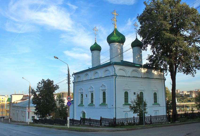 Чебоксары. Церковь Михаила Архангела. фасады