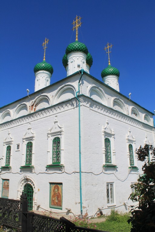 Чебоксары. Церковь Михаила Архангела. архитектурные детали, Фасады