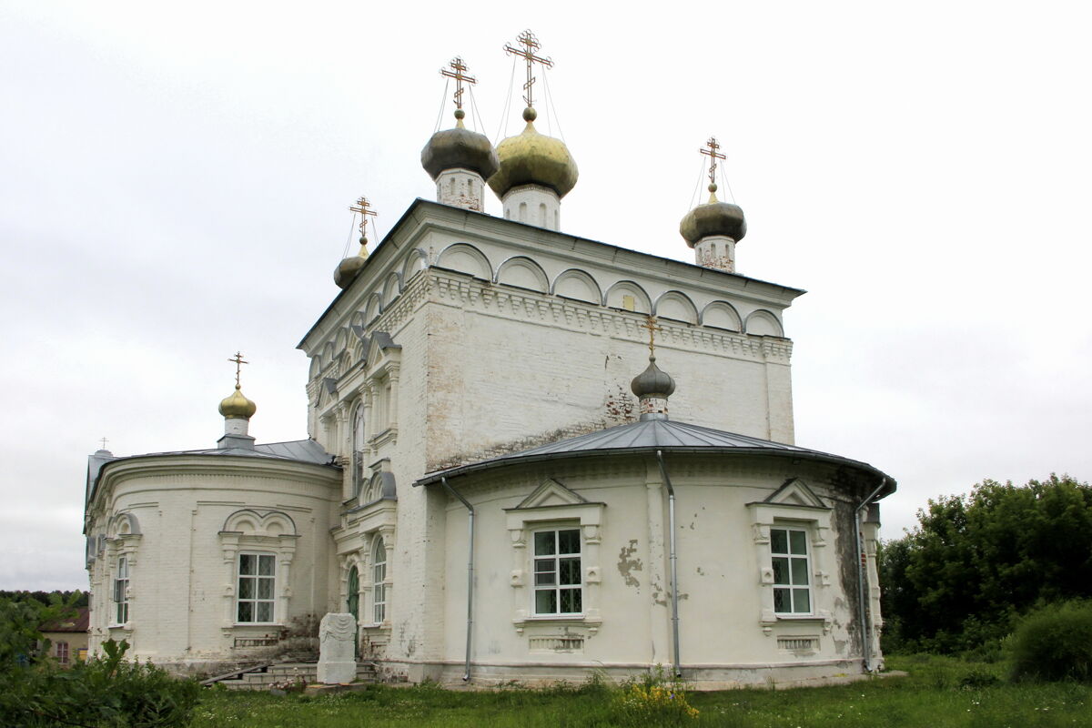 Собор Троицы Живоначальной, Мариинский Посад (Мариинско-Посадский район, Республика Чувашия). фасады, Вид с востока.