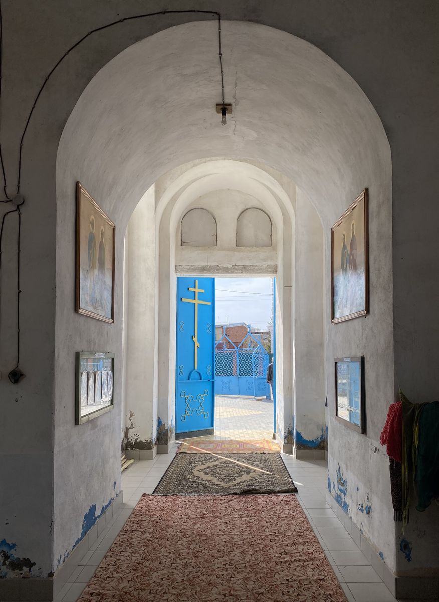 Притвор, интерьер и убранство. Церковь Казанской иконы Божией Матери, Мариинский Посад (Мариинско-Посадский район, Республика Чувашия)