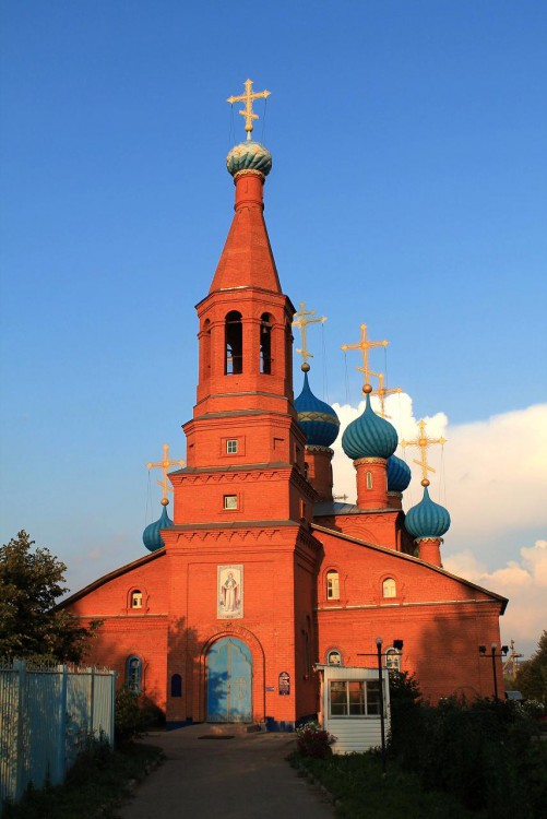 Церковь Покрова Пресвятой Богородицы, Калинино (Вурнарский район, Республика Чувашия). общий вид в ландшафте