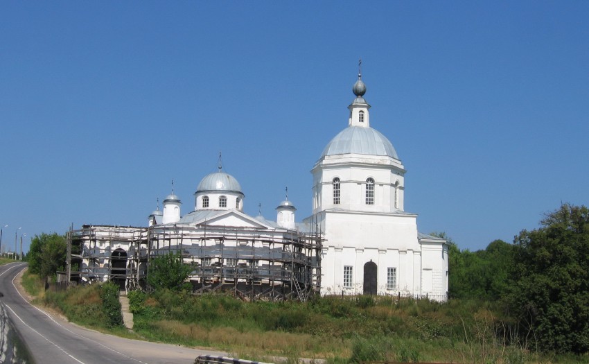 Шелокша. Церковь Троицы Живоначальной. фасады