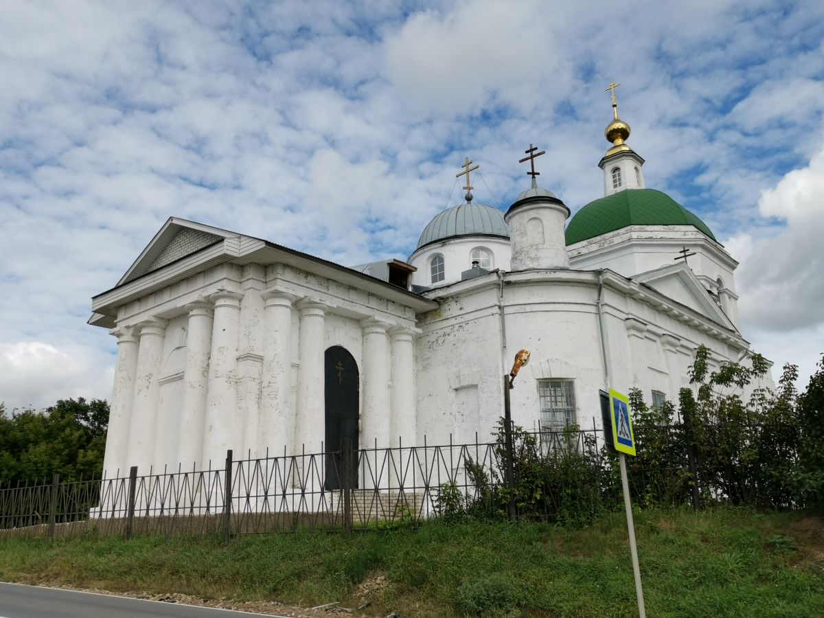 Шелокша. Церковь Троицы Живоначальной. фасады