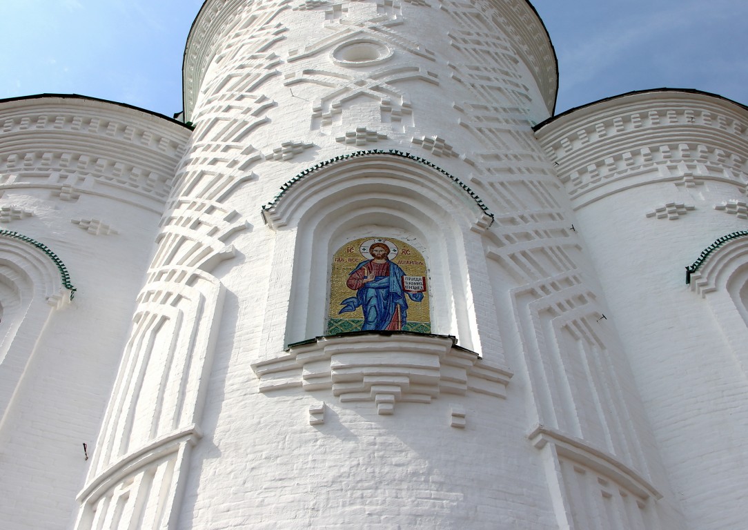 Йошкар-Ола. Церковь Троицы Живоначальной. архитектурные детали