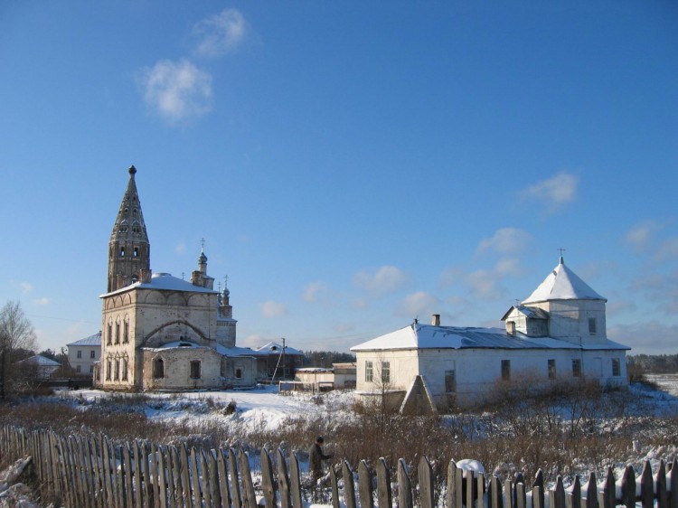 Борок. Предтеченский Иаково-Железноборовский монастырь. общий вид в ландшафте