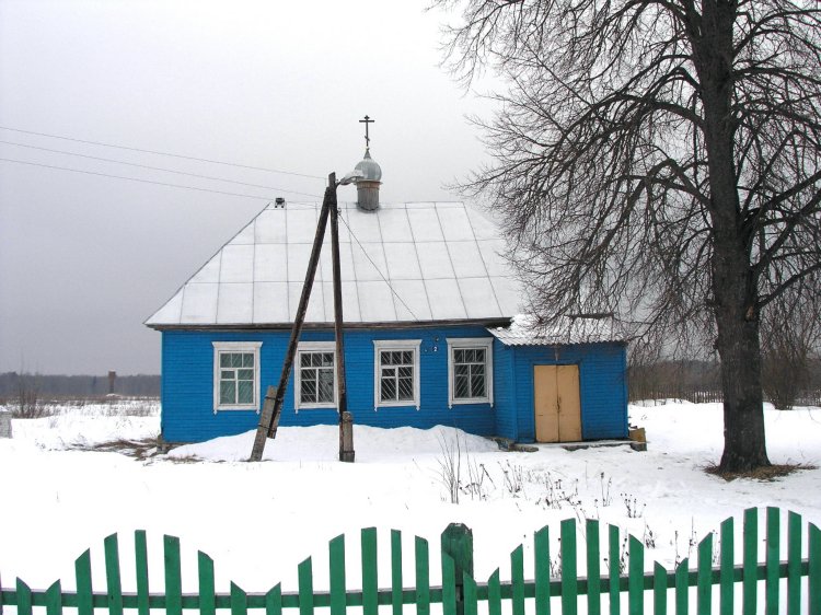 Церковь Введения во Храм Пресвятой Богородицы, Журиничи (Брянский район, Брянская область). общий вид в ландшафте