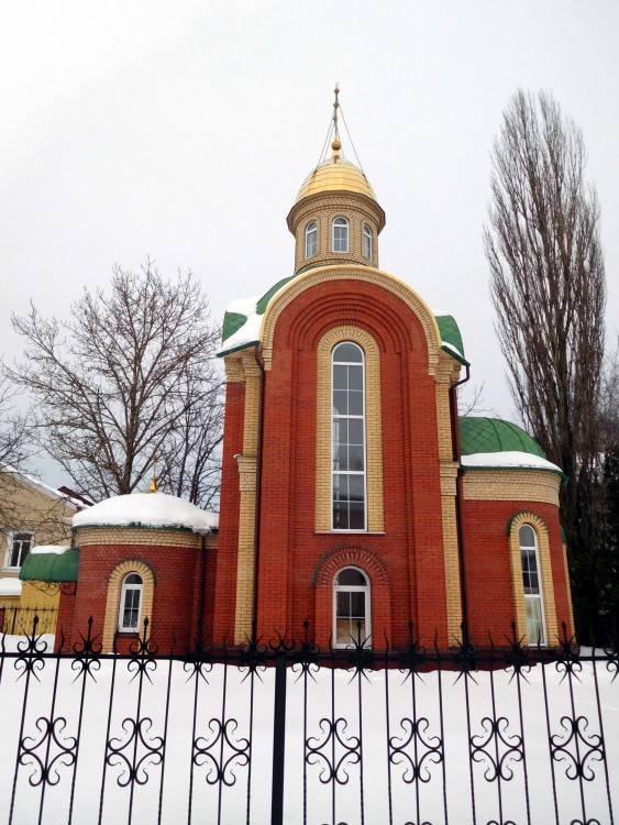 Брянск. Церковь Всех Святых воинов. фасады