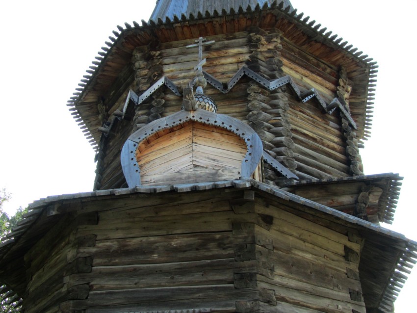 Космозеро. Церковь Александра Свирского. архитектурные детали, фрагмент восточного фасада