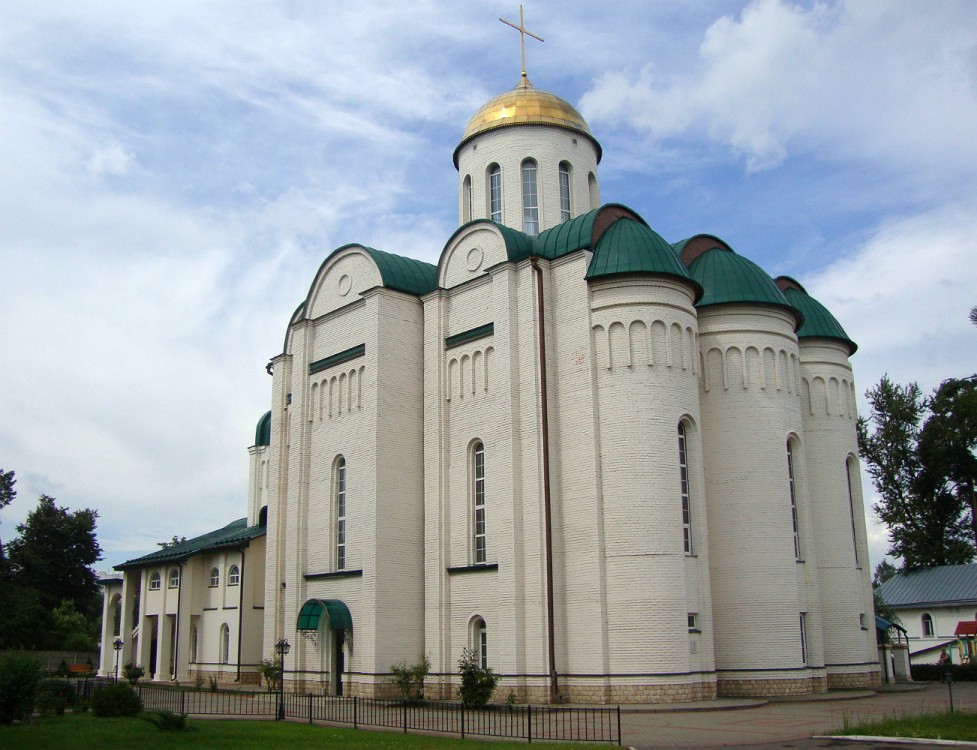 Брянск. Церковь Вознесения Господня. фасады