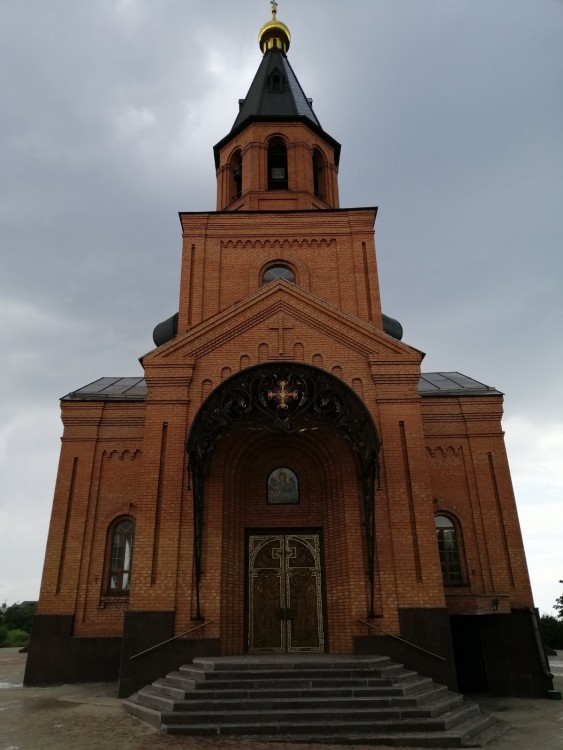 Мариуполь. Церковь Михаила Архангела. фасады