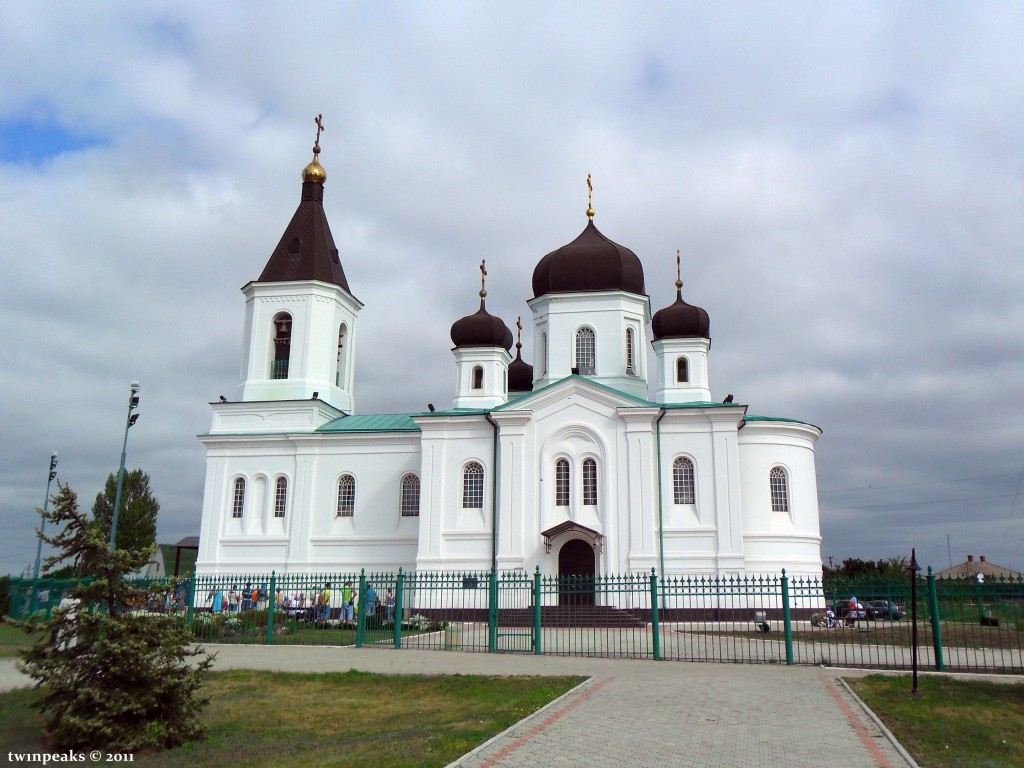 Урзуф. Церковь Михаила Архангела. фасады