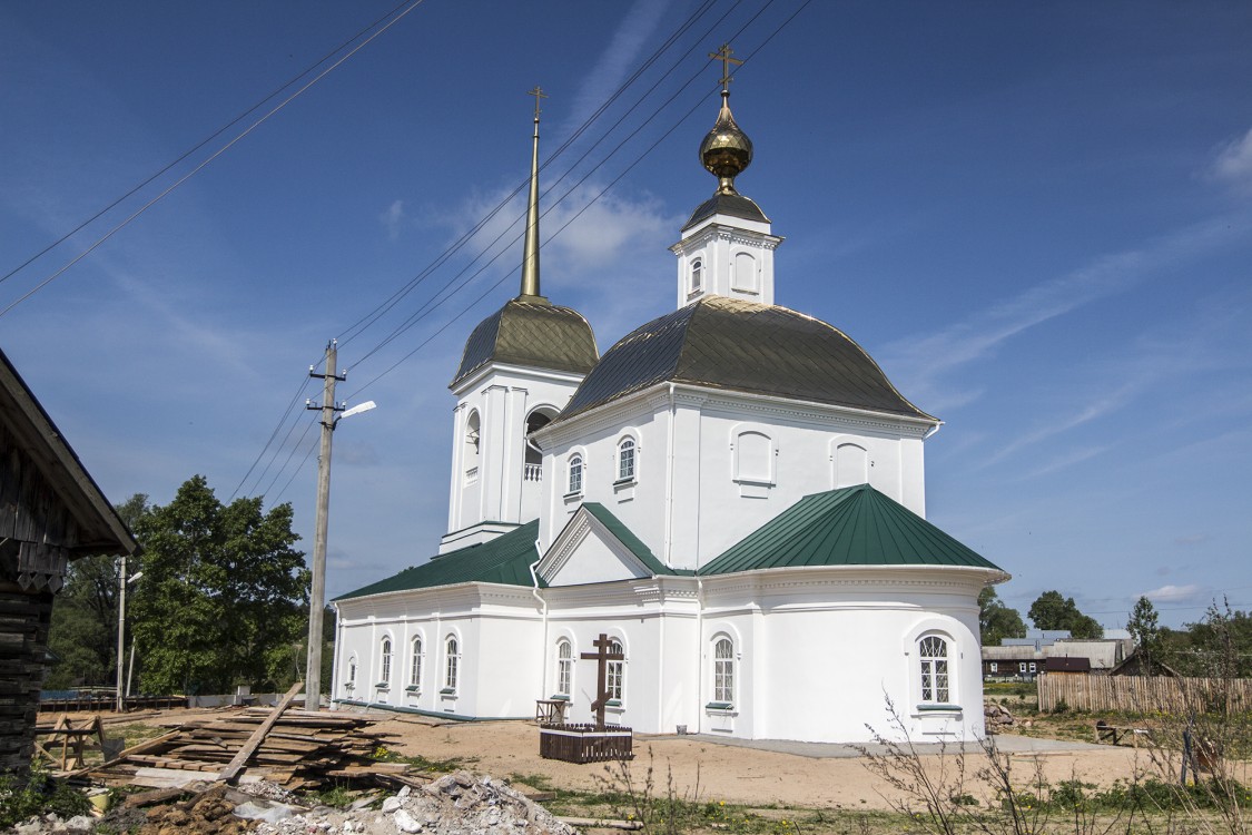 Рождественский Майдан. Церковь Рождества Христова. фасады