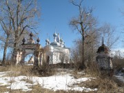 Ярлыково. Храмовый комплекс. Церкви Смоленской иконы Божией Матери и Флора и Лавра