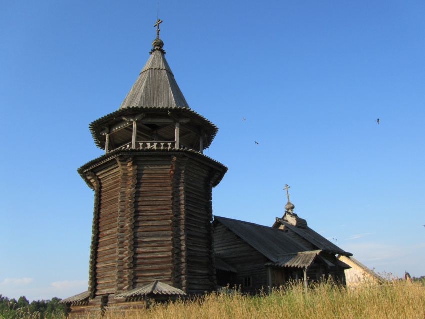 Церковь Илии Пророка, Поля (Медвежьегорский район, Республика Карелия). фасады, вид с юго-запада